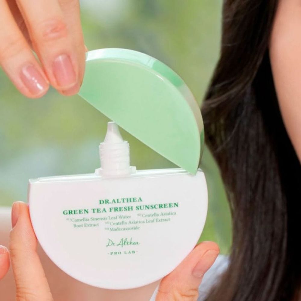 Dr. Althea Green Tea Fresh Sunscreen SPF50+ with Green Tea - 45 ml