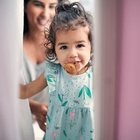 Philips Avent Ultra Soft Pacifier, 6-18 Months, Girl - 2 Pieces